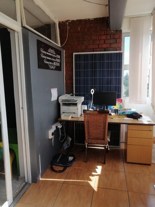 To Let 2 Bedroom Property for Rent in Oakdale Western Cape
